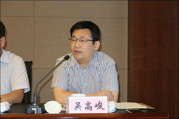 省国资委主任,党委书记冯波声,省公安厅党委副书记华乃强作重要讲话